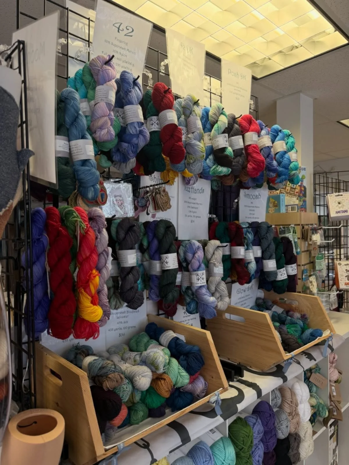 I&rsquo;m at the grad reopening of @eweandyoufiberarts4life !  Here until 3 today with yarns and bags and more. The new space is gorgeous&mdash;come say hello!!!!