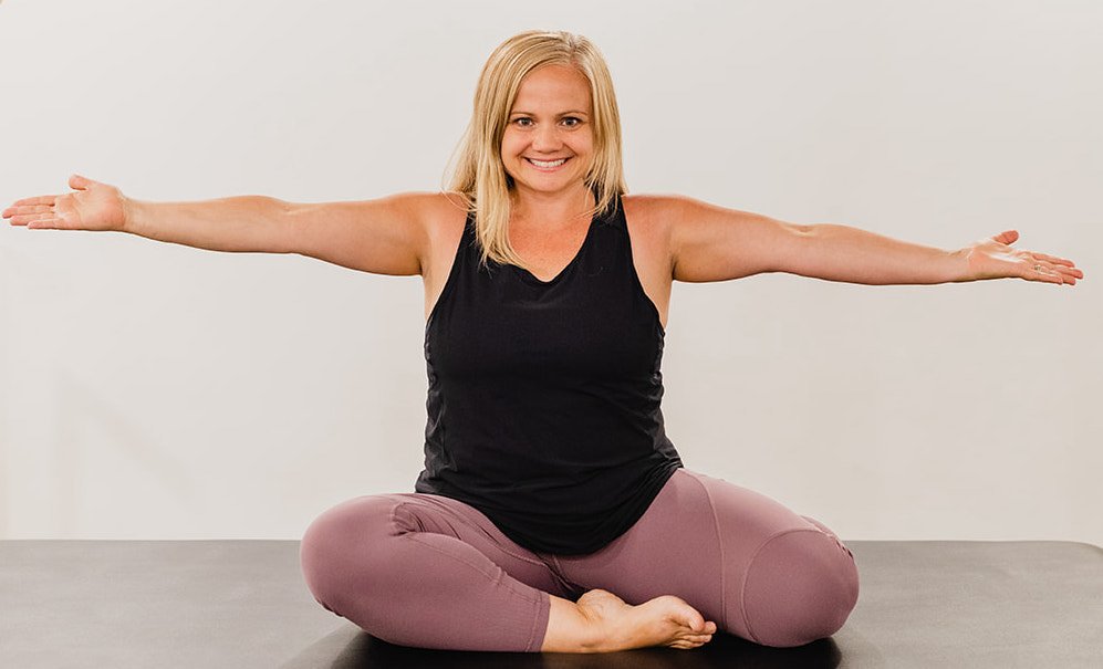 31. Rebuild Your Core / Holly Chiodo