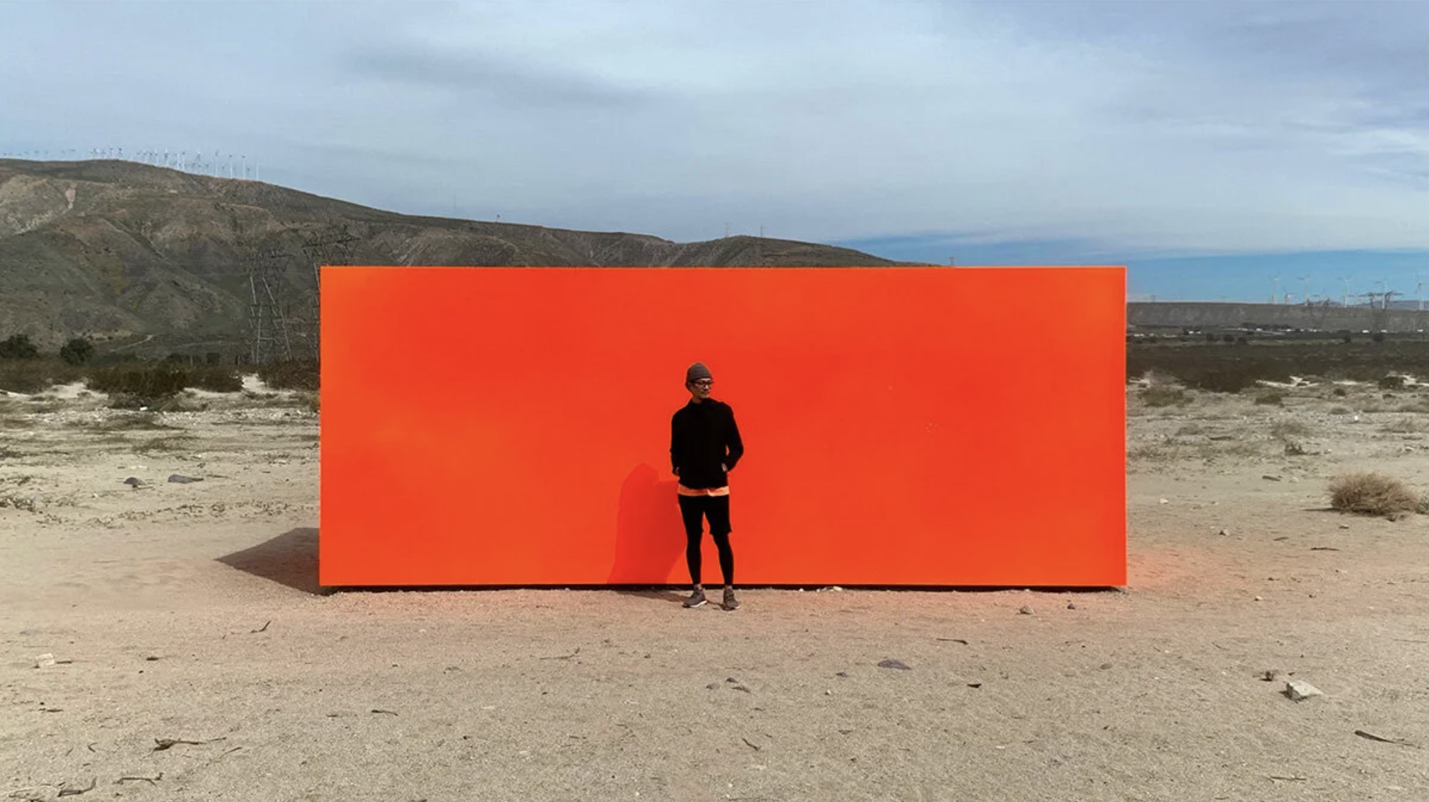 Huntz Liu is a Taiwanese-American artist who works primarily with cut and layered paper. He lives and works in Los Angeles.