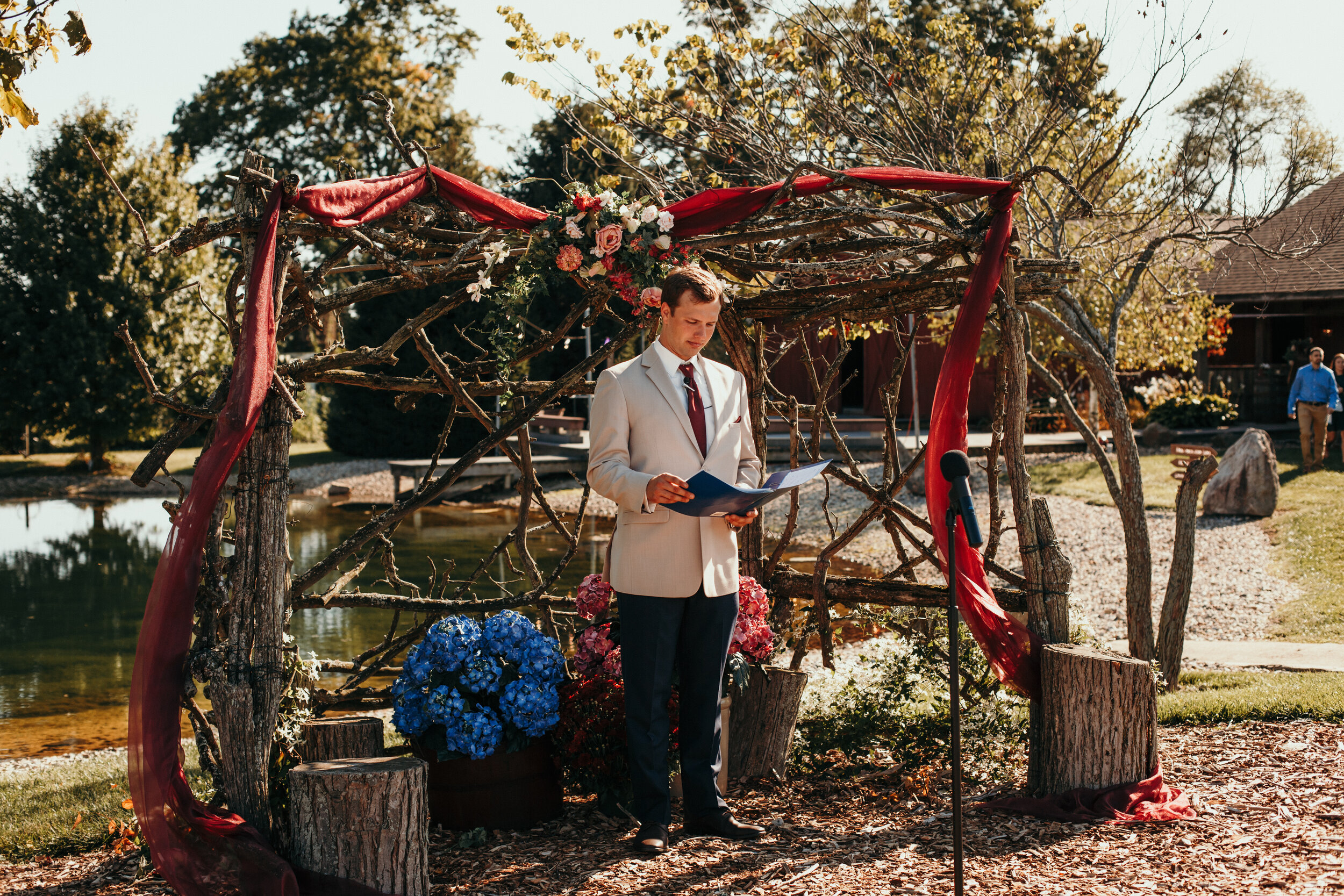 Reb Barn Experience Circa 1856 La Porte Indiana Wedding Photographer Austin Taylor083.jpg