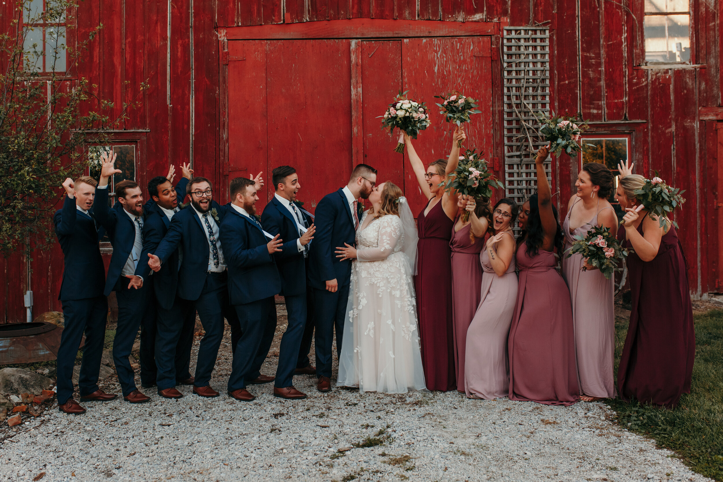 Reb Barn Experience Circa 1856 La Porte Indiana Wedding Photographer Austin Taylor263.jpg