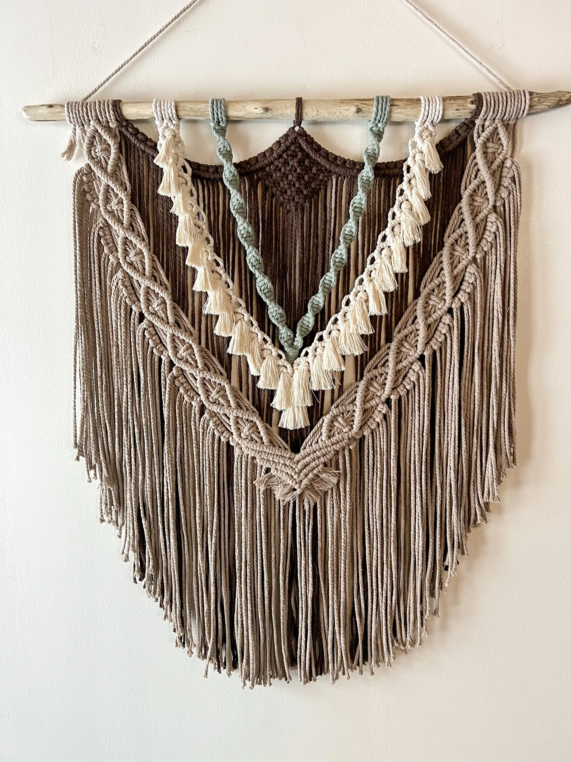 D5F26E45-10AD-47F1-95C0-E2C71564C9F3