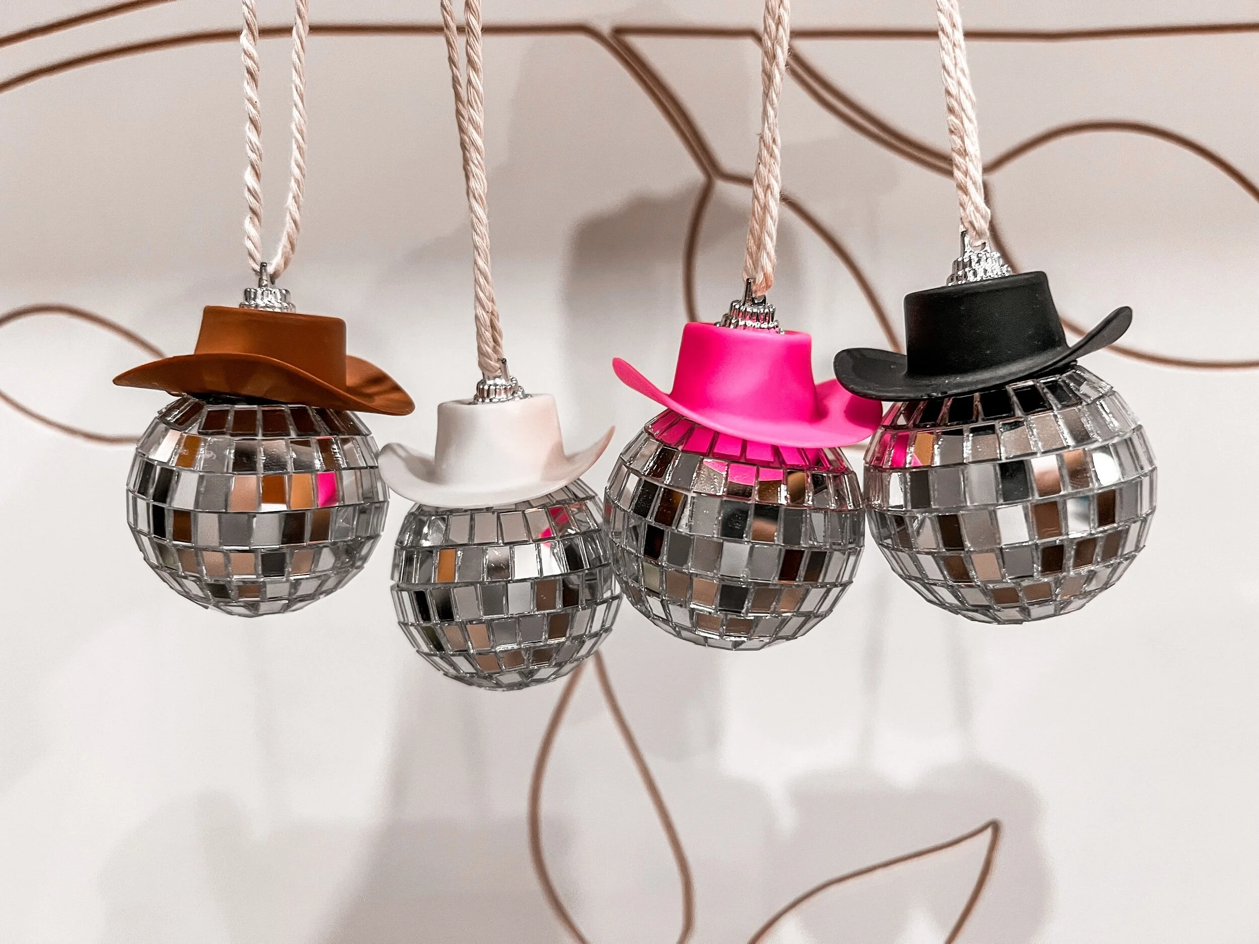 27648F59-299D-4B1E-9CD5-5E8EC7C03D36