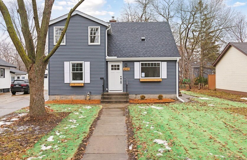 💕Pending💕

Spreading the love this Valentine&rsquo;s Day for our fantastic client who just scored this adorable home in Saint Louis Park! 💕 Cheers to new beginnings and heartfelt congratulations! 

- Compass to Compass -
Photos &amp; Listing by: @