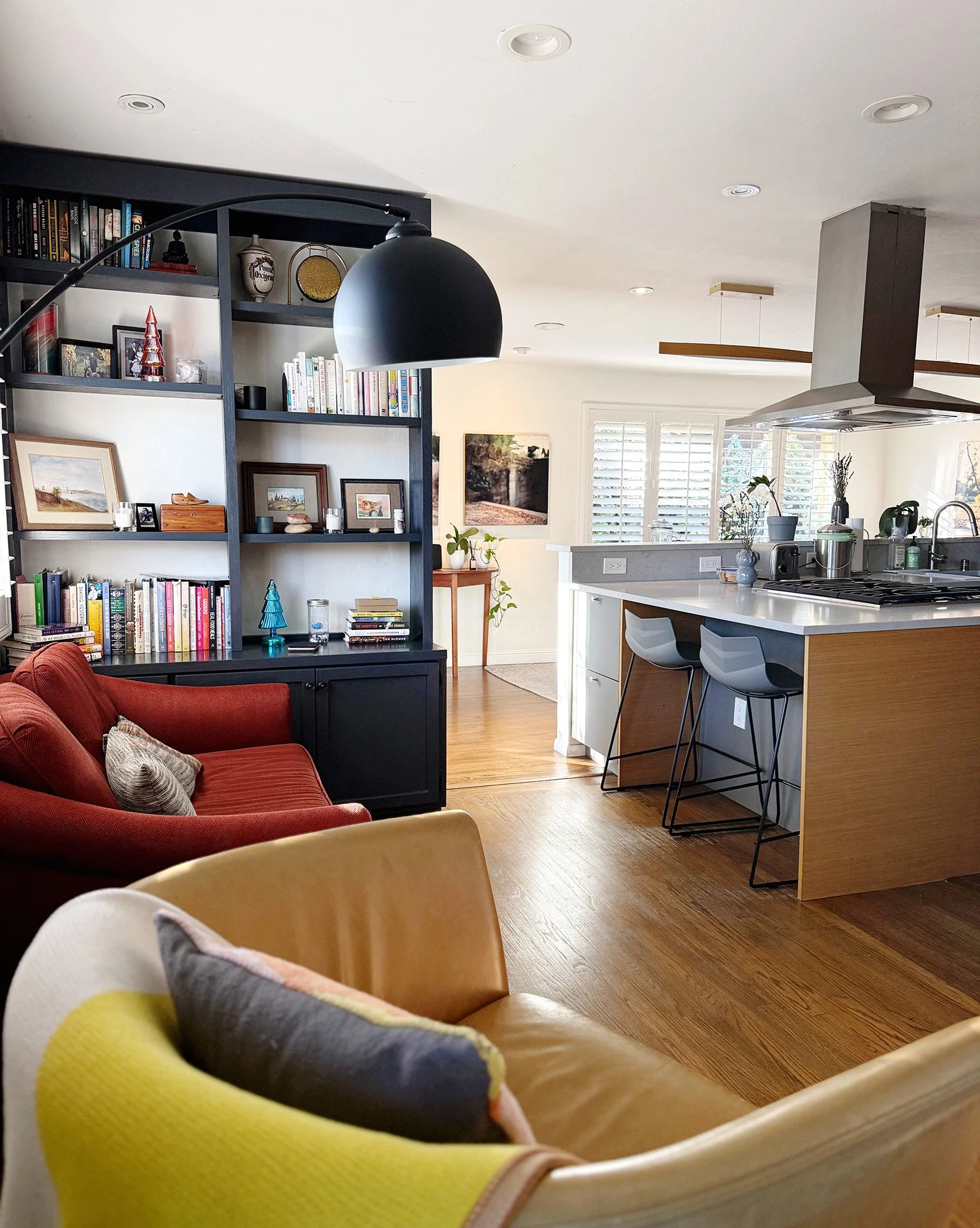 Open plan kitchen connecting to living room in Corte Madera home