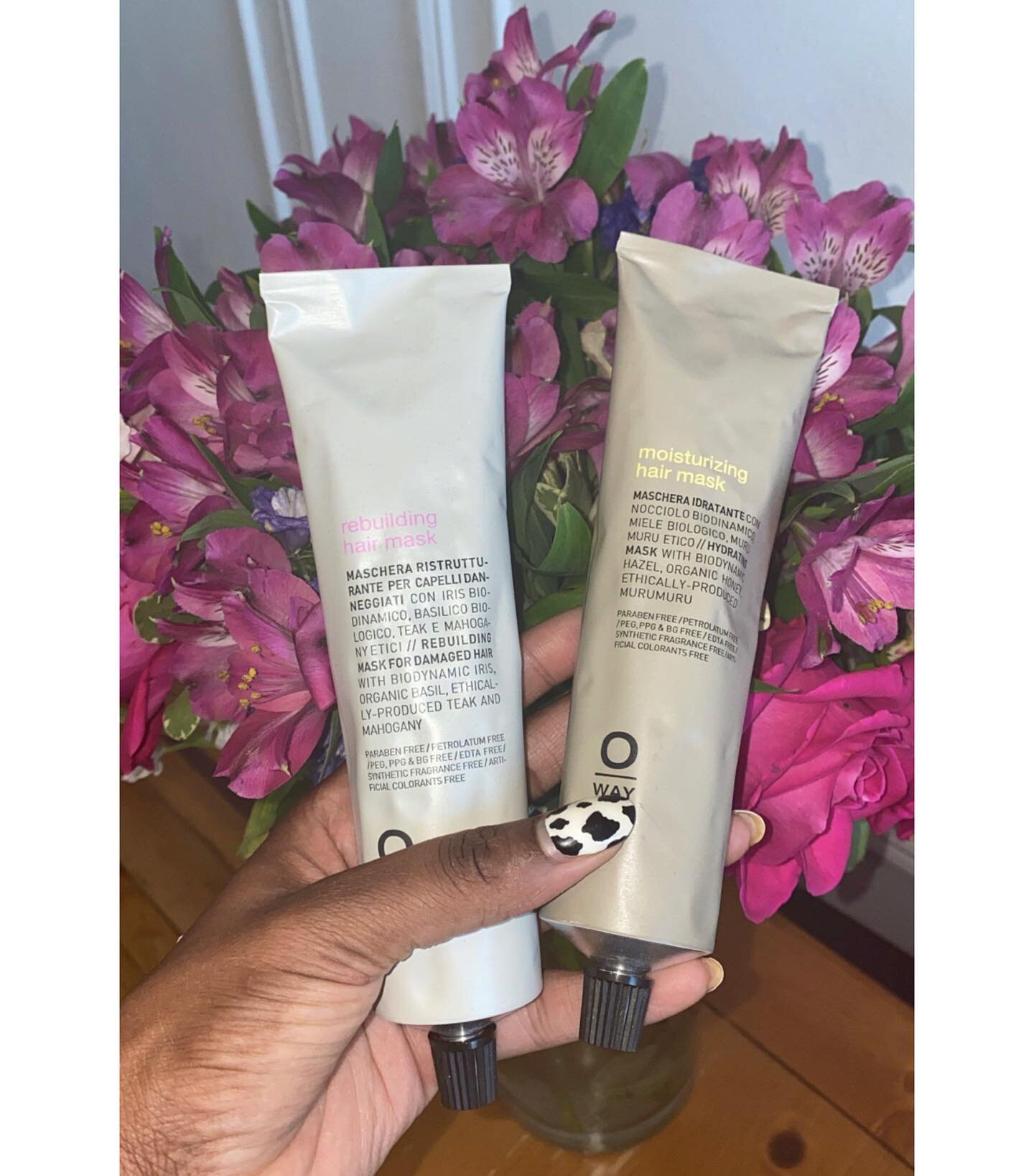 Wash Day ➿💆🏾&zwj;♀️Dynamic DUO 

&bull;Oway Rebuilding Hair Mask 

- Hydrates hair with nourishing plant butters

- Seals and protects the cuticle from further damage and split ends

- Restructures and strengthens weak, compromised hair with plant-