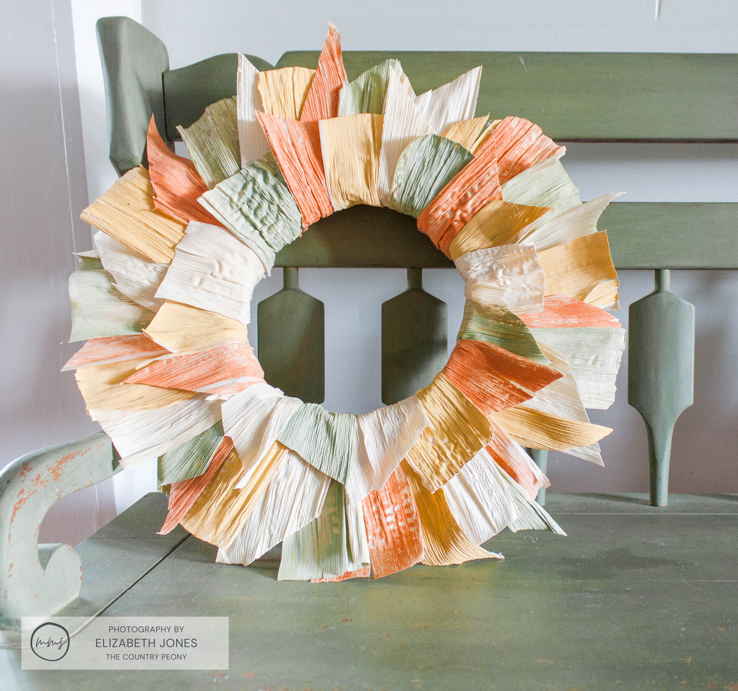 The Prettiest Fall Corn Husk Wreath! - Design Improvised