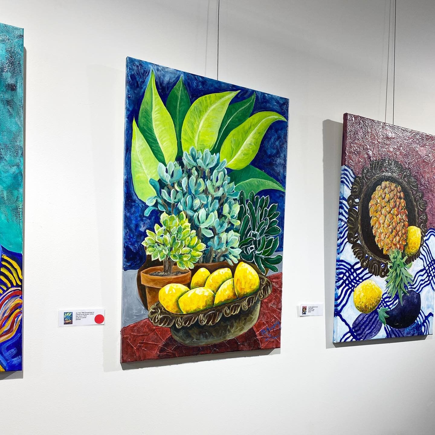 Congratulations on a wonderful exhibition @humphryashley - this is a show full of colour and joy. There were red dots popping up all around the show, so I recommend visiting @impress.gallery.brisbane lickety-split! #brisbaneartgalleries