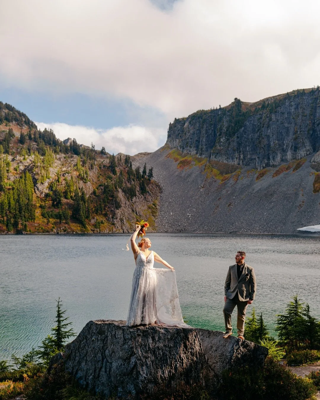 Rhaeann &amp; Ross&rsquo;s two-day elopement in the Mount Baker wilderness was full of unexpected turns&mdash;road closures, heavy rain, and all. But instead of letting it dampen their spirits, they embraced every shift with laughter and heart.

Day 
