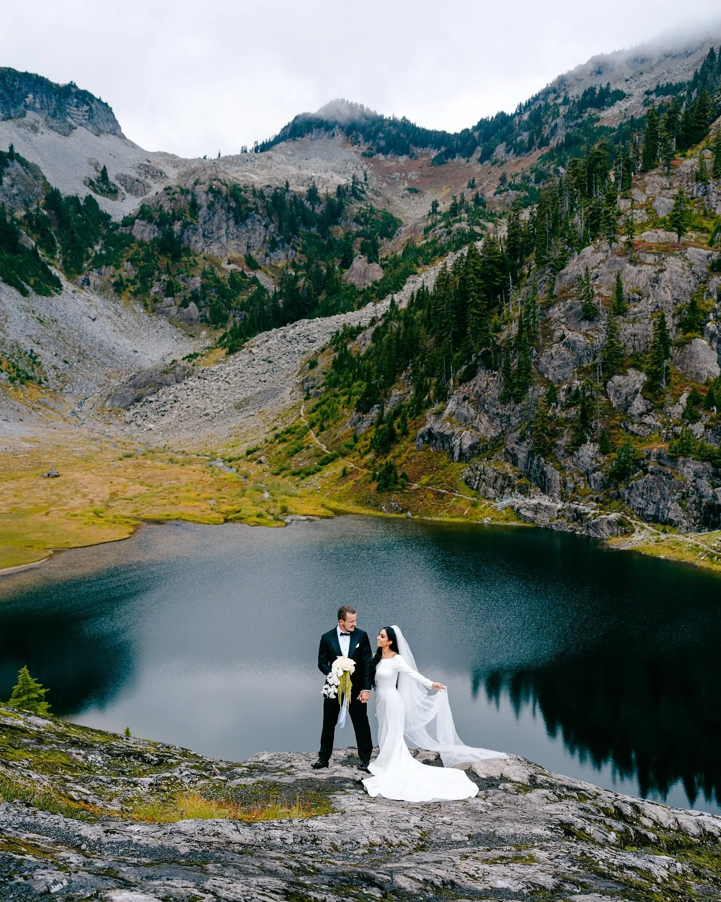 Not sure if you need a full-day elopement? Let&rsquo;s talk half days!

They&rsquo;re perfect if you want a slower morning, a short hike, or a few hours to capture your ceremony, portraits, and some post-vow celebration. You still get stunning photos