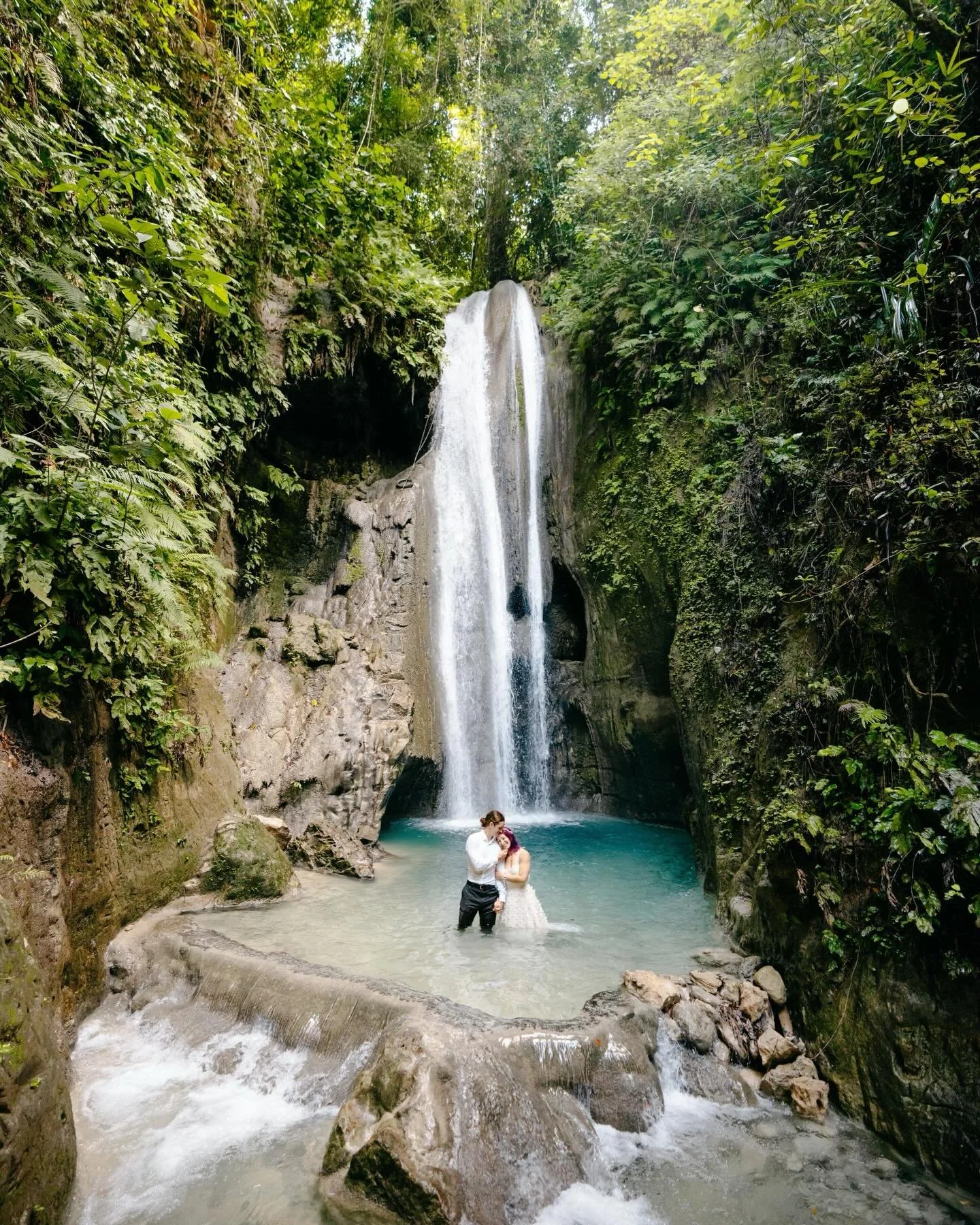 Who&rsquo;s ready to go to the Philippines? 🌴🍹🐠🏝️🌱

WE. ARE.

BIG NEWS!

We just wrapped up an absolutely unreal two-day elopement in Cebu, Philippines, and whew&hellip; we&rsquo;re still not over it. If tropical jungle paradise had a personalit