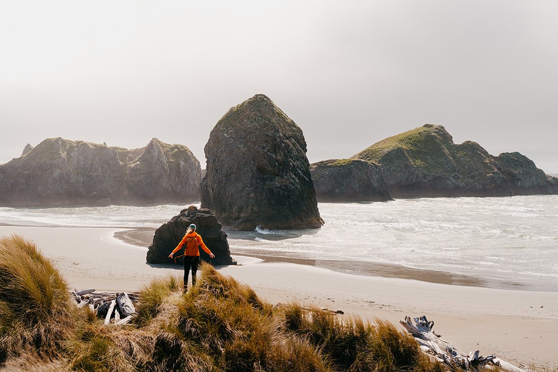 best places to elope in the US. Find the best location for your adventure wedding at the oregon coast