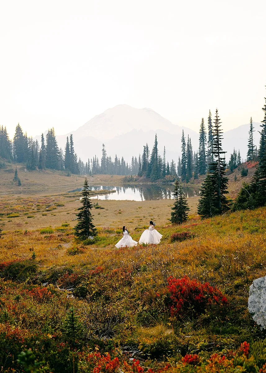 fall elopement at tipsoo lake mount rainier