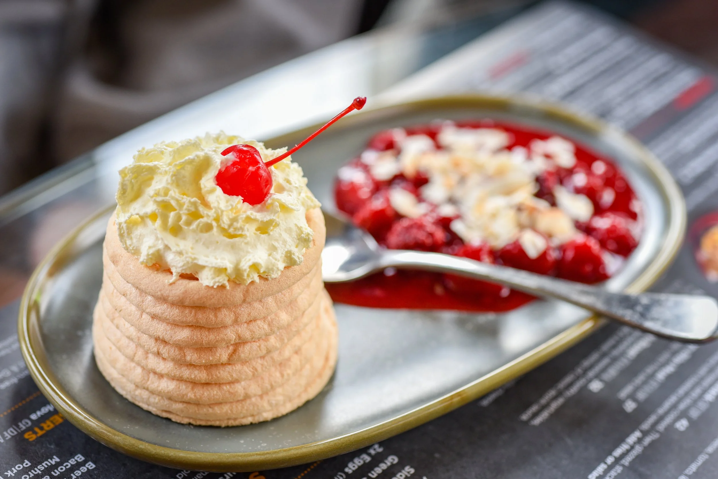 The Eat Drink Dunedin New Zealand Food Tour includes fresh iconic and controversial New Zealand dessert Pavlova
