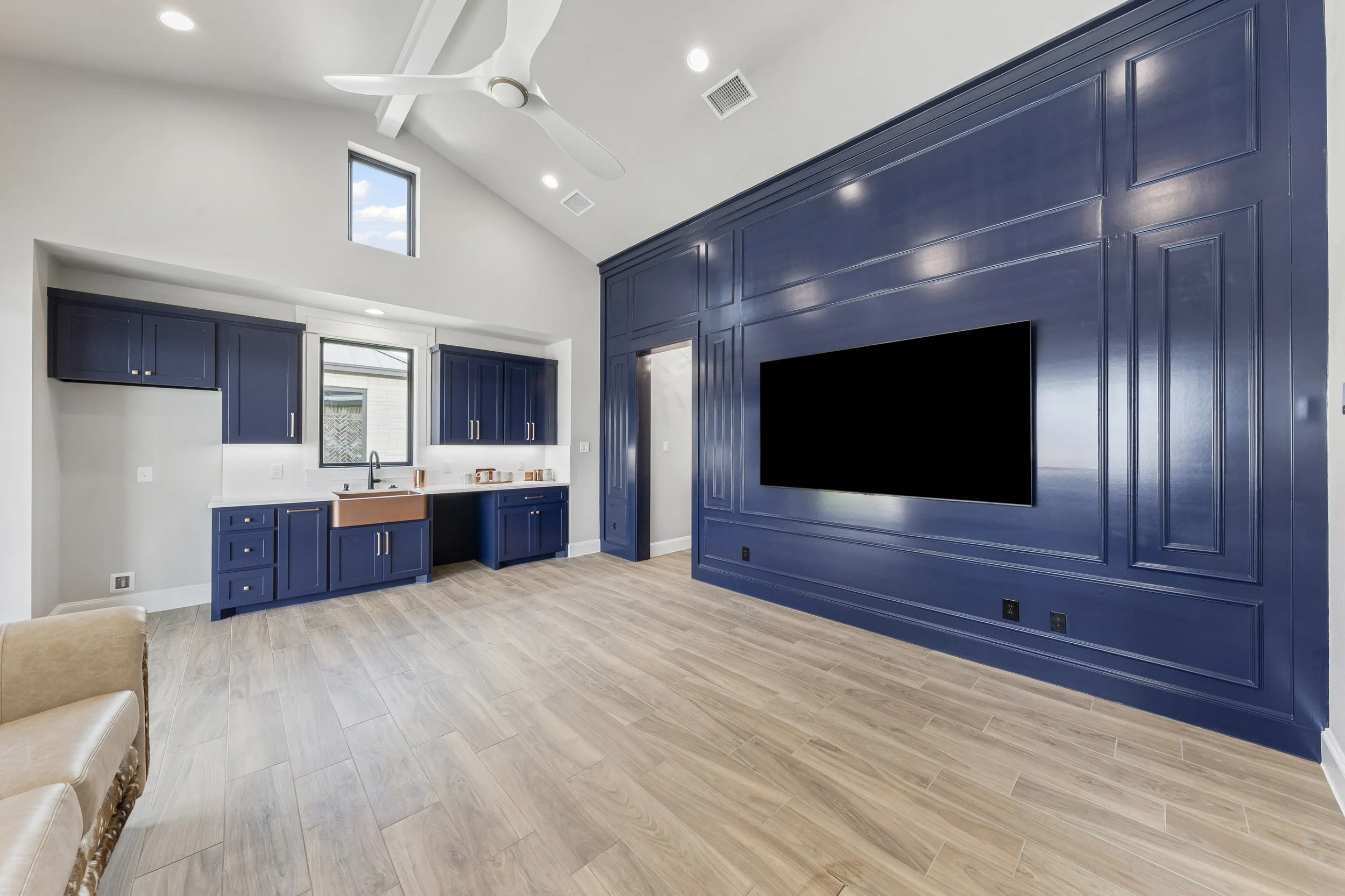 2999 royal st-76.jpg
