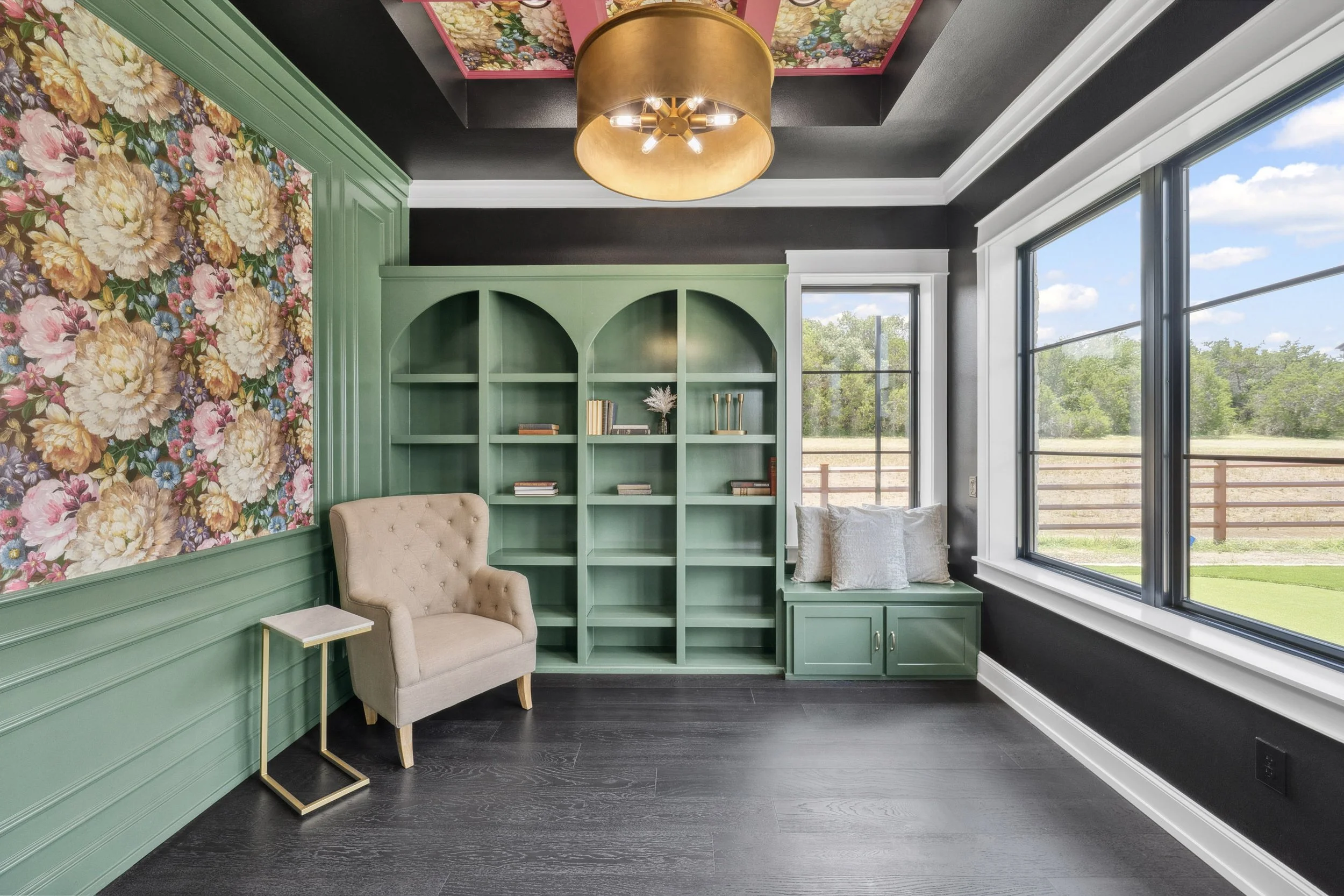 2999 royal st-27.jpg