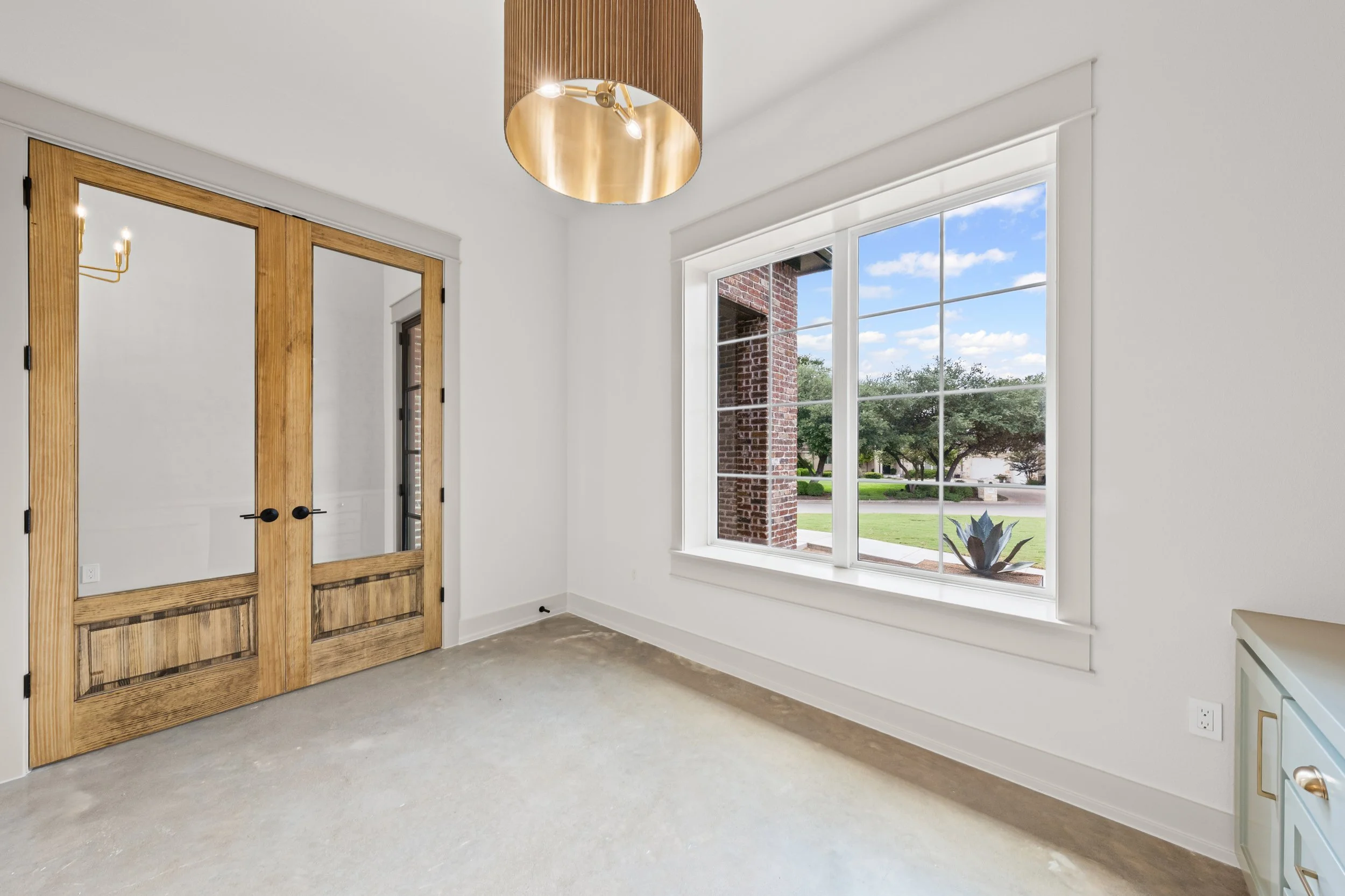 1200 ambrose-10.jpg