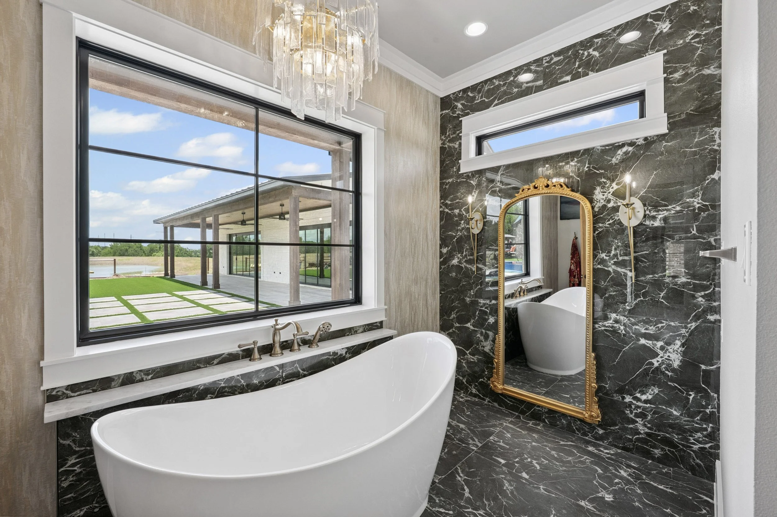 2999 royal st-51.jpg