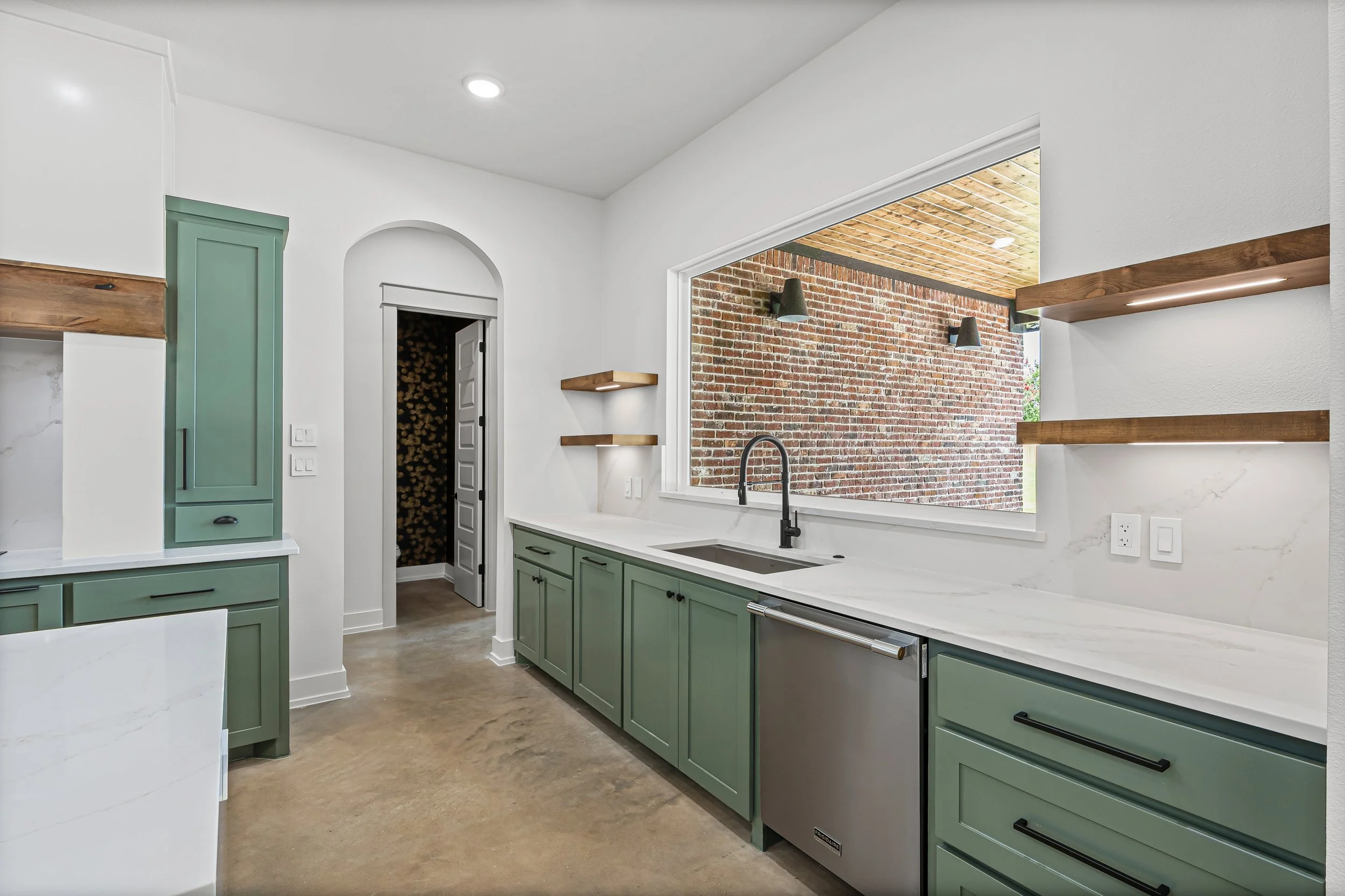 1200 ambrose-19.jpg