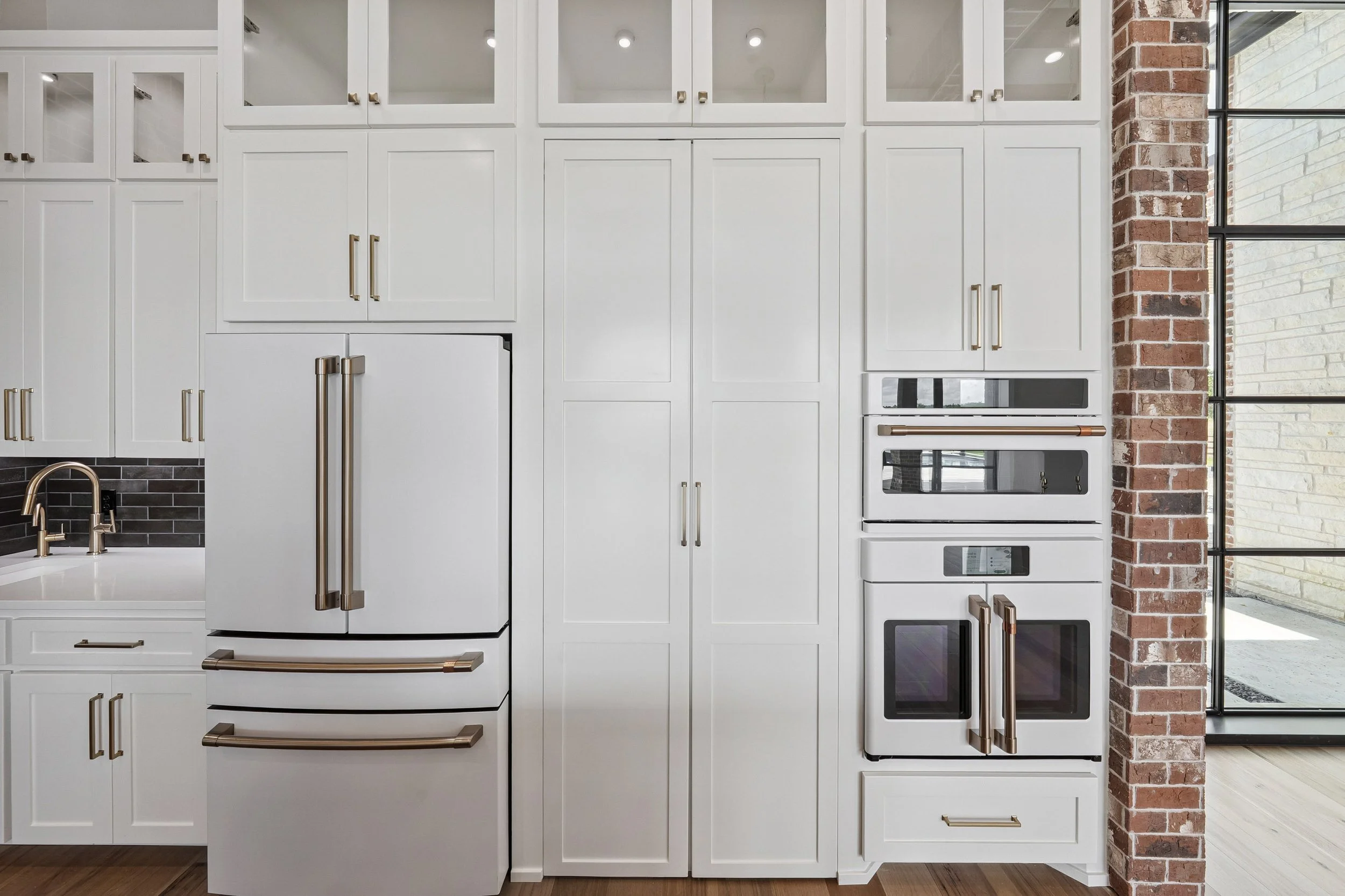 2999 royal st-43.jpg