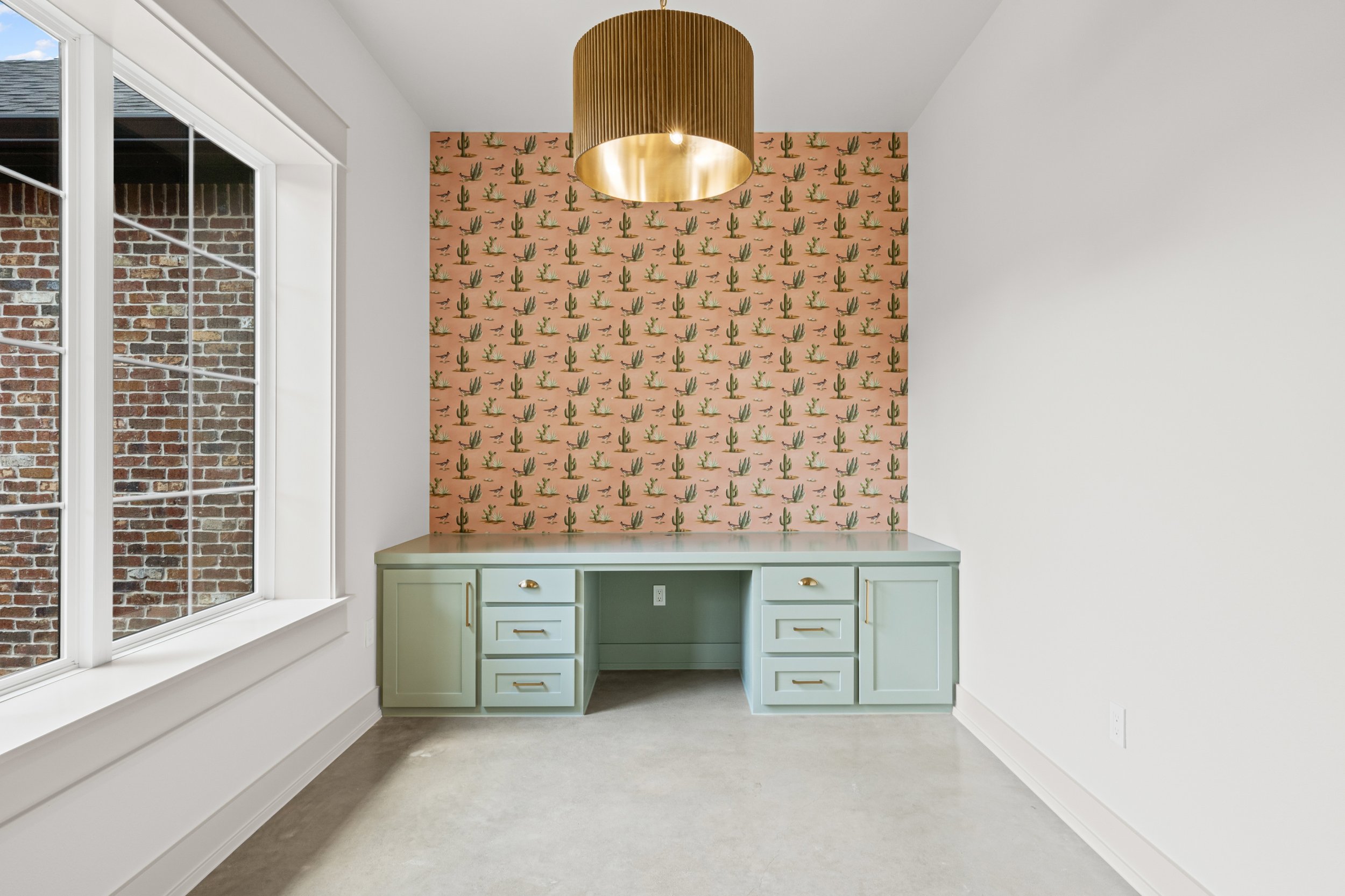 1200 ambrose-9.jpg