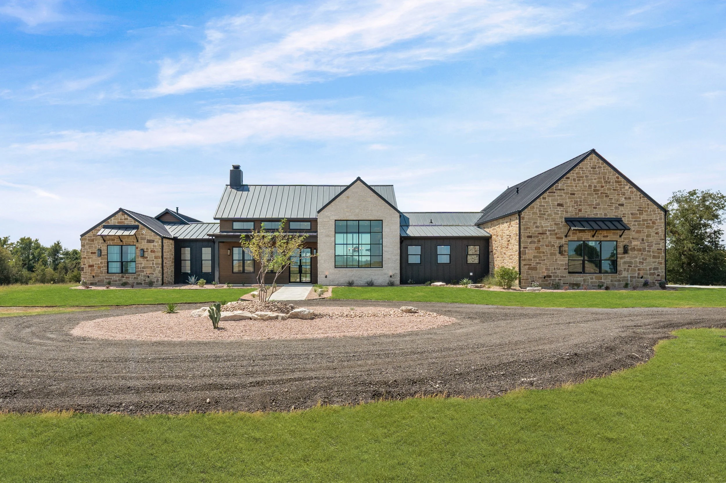 5973 hackberry -1.jpg