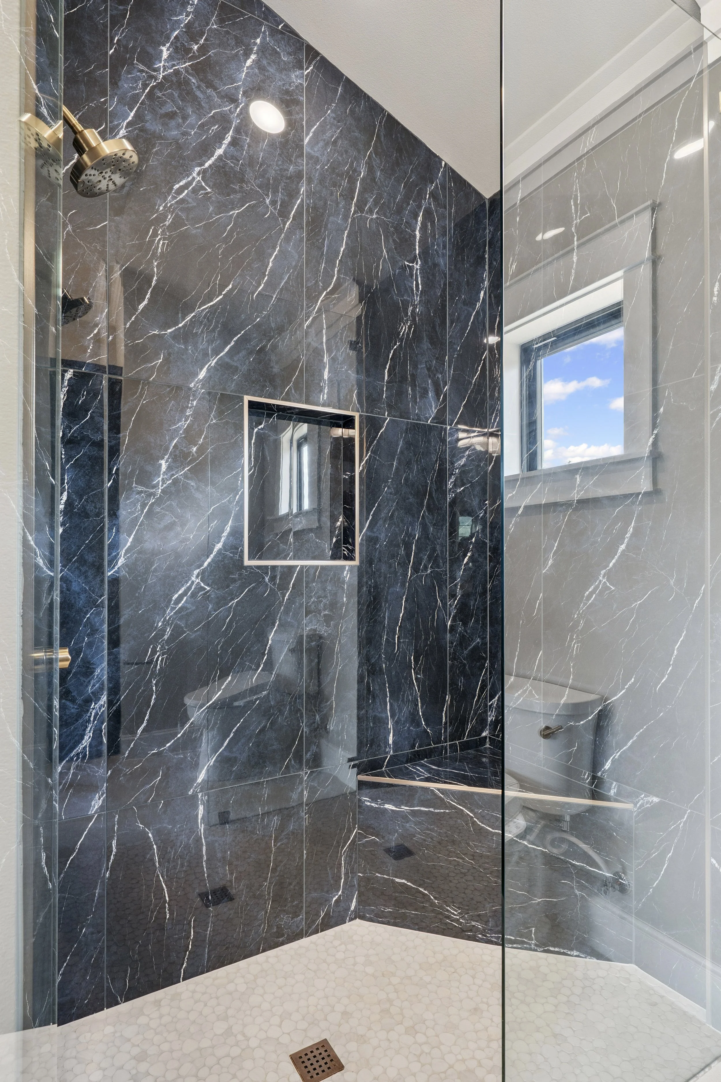 2999 royal st-86.jpg