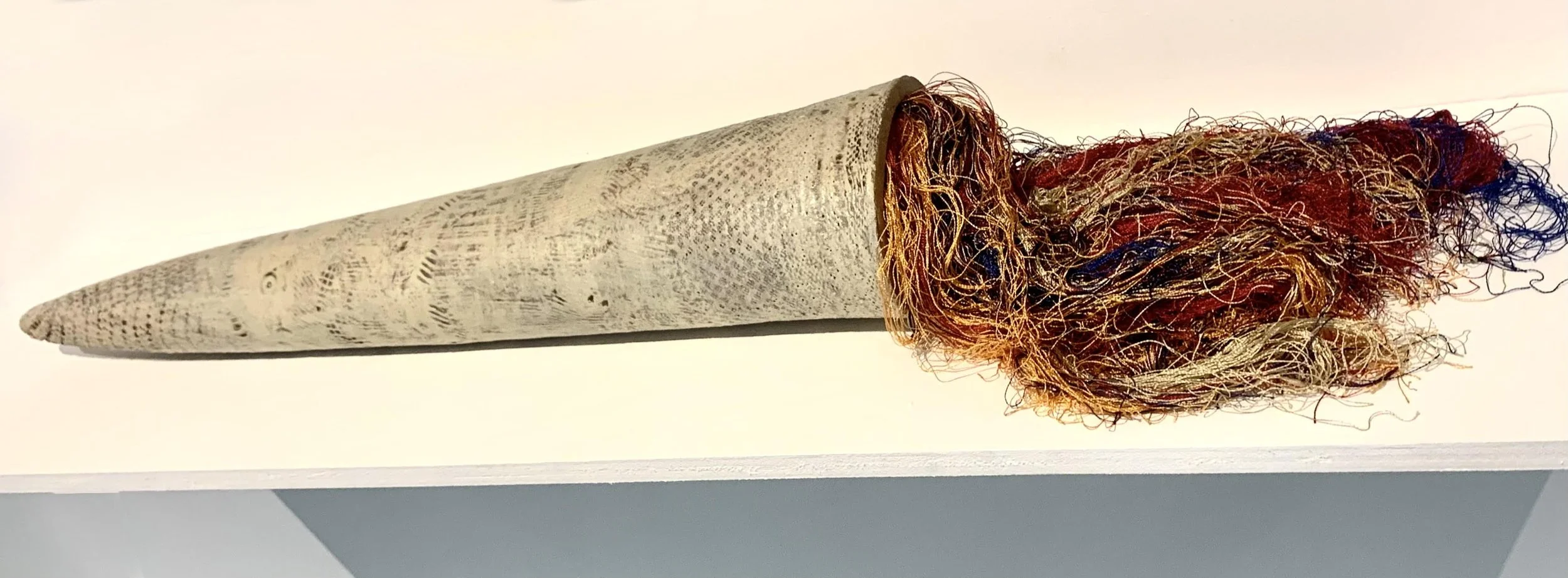 Unicorn-Utopia #2, 2020
80 x 14 x 16 cm, glazed stoneware,
Silk from vintage paraphernalia