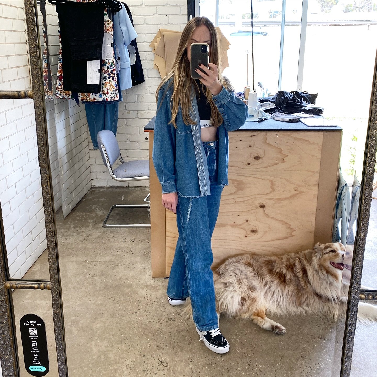 Denim fits this week for everyone who never asked 💙👖
1. Miller Jean
2. Baggy Smalls jean. 
3. Miller Jean
4. Baggy Smalls jean
5. Miller jean

#denim #reworkeddenim