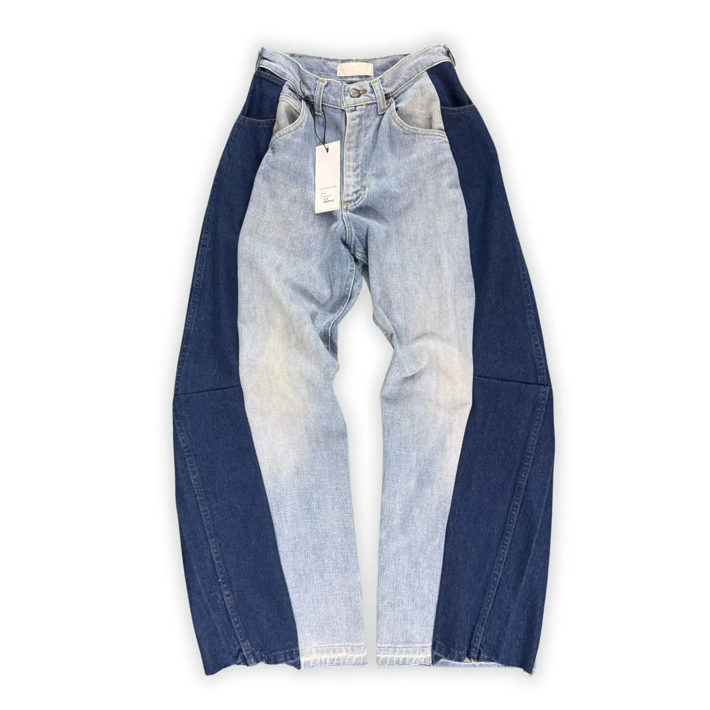 BARREL LEG JEAN 28"
