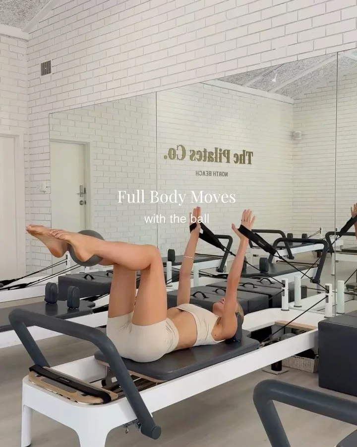 Adding a little extra challenge, and a lot more control 🤍  wearing @hyperluxe_