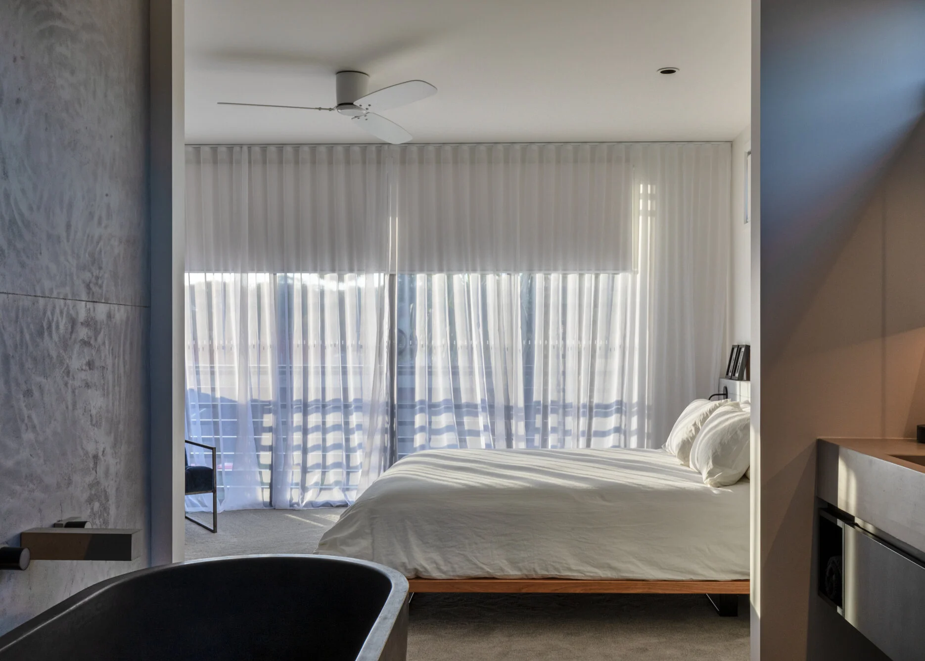 interior-bedroom-palm-beach-gold-coast.jpg