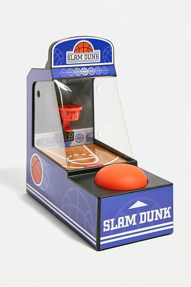 Basketball arcade game £30