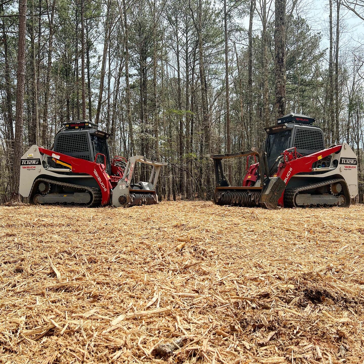 🚨 BIG NEWS 🚨 
We&rsquo;re excited to share that we&rsquo;ve doubled our fleet! Buckeye Land Management now has 2 full-time operators and machines to service your projects. We continue our dedication to providing our customers with quality work, hon