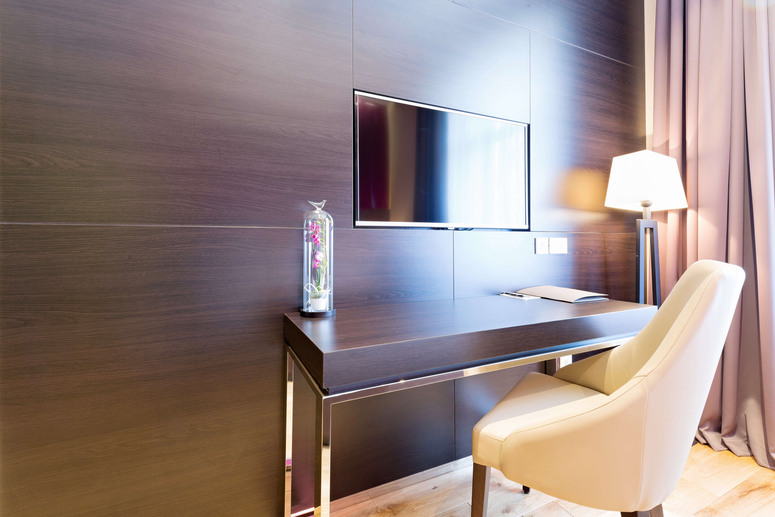 Bespoke Hotel Furniture — Duke Furniture - Stunning bespoke Hotel bedroom furniture.