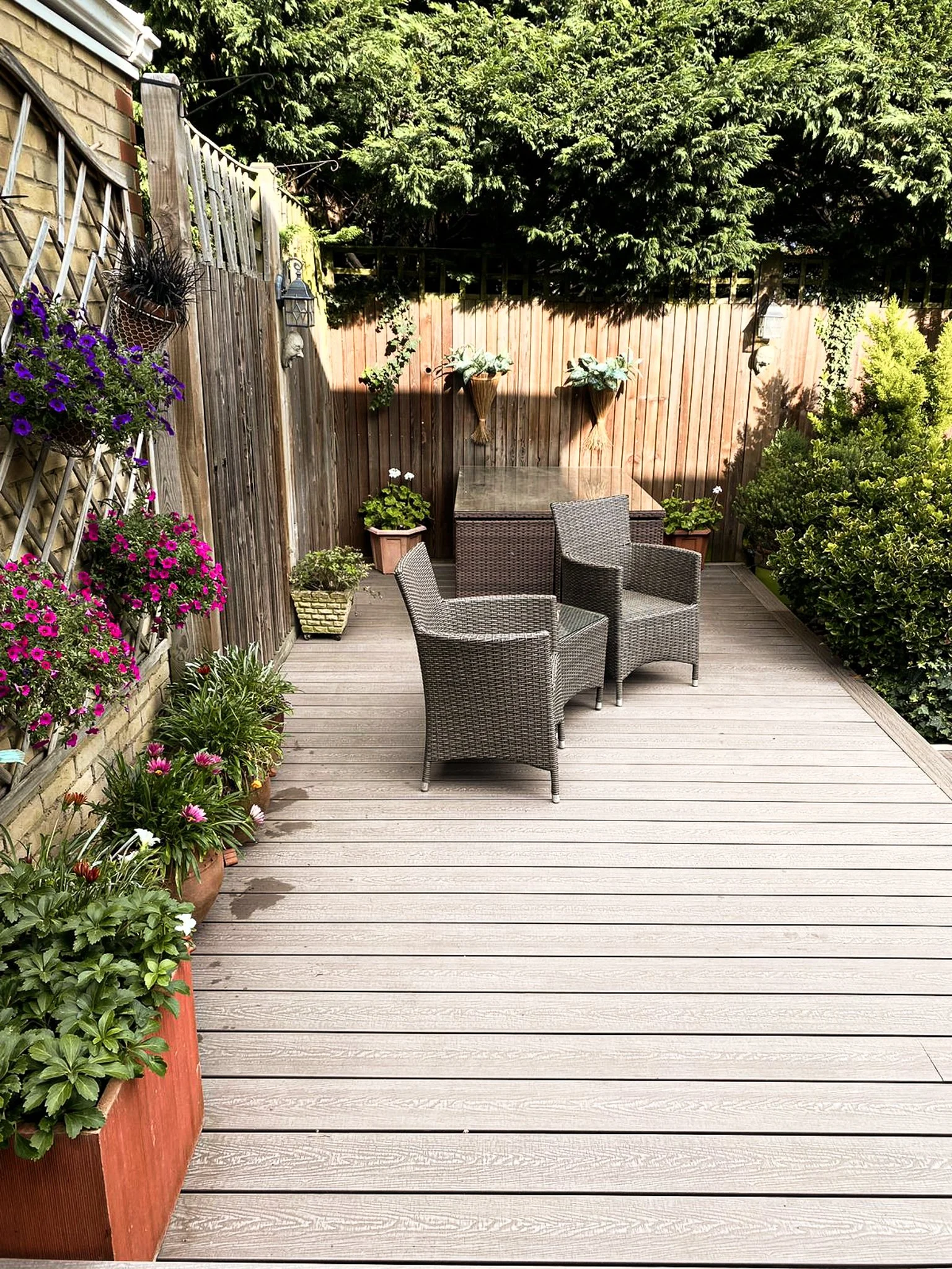 Re-design of a garden deck