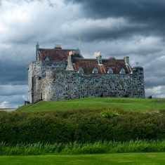 explore Duart castle on our 4 day Isle of Mull, Iona  and highlands of Scotland adventure, group, tour from Glasgow with Experience Scotland's Wild