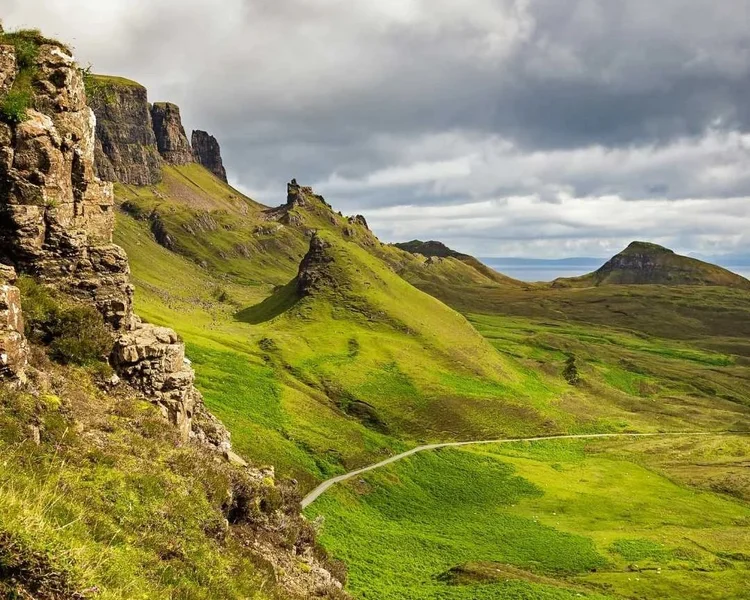 The green slopes and rock formations of the Quiraing