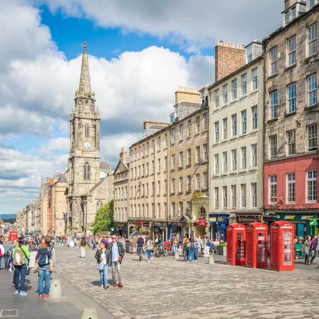 The Royal Mile in Edinburgh Old Town