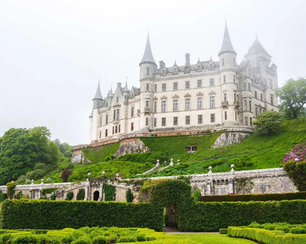 Dunrobin Castle: Highland Elegance and History Unveiled in Sutherland ...