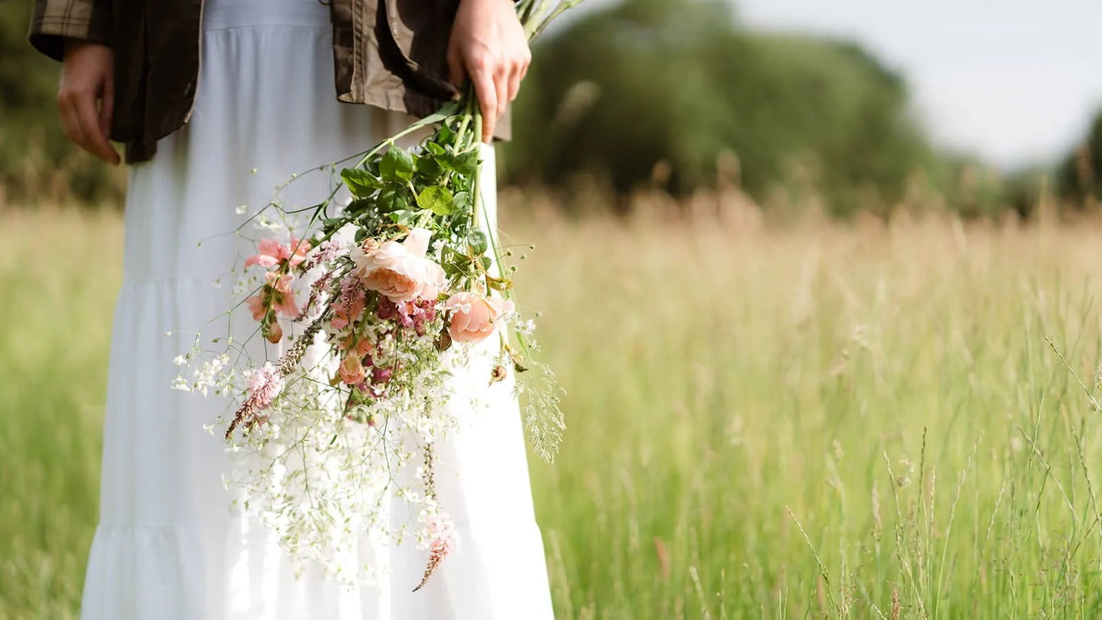 photoshoot-florist-portrait-flowers.jpg