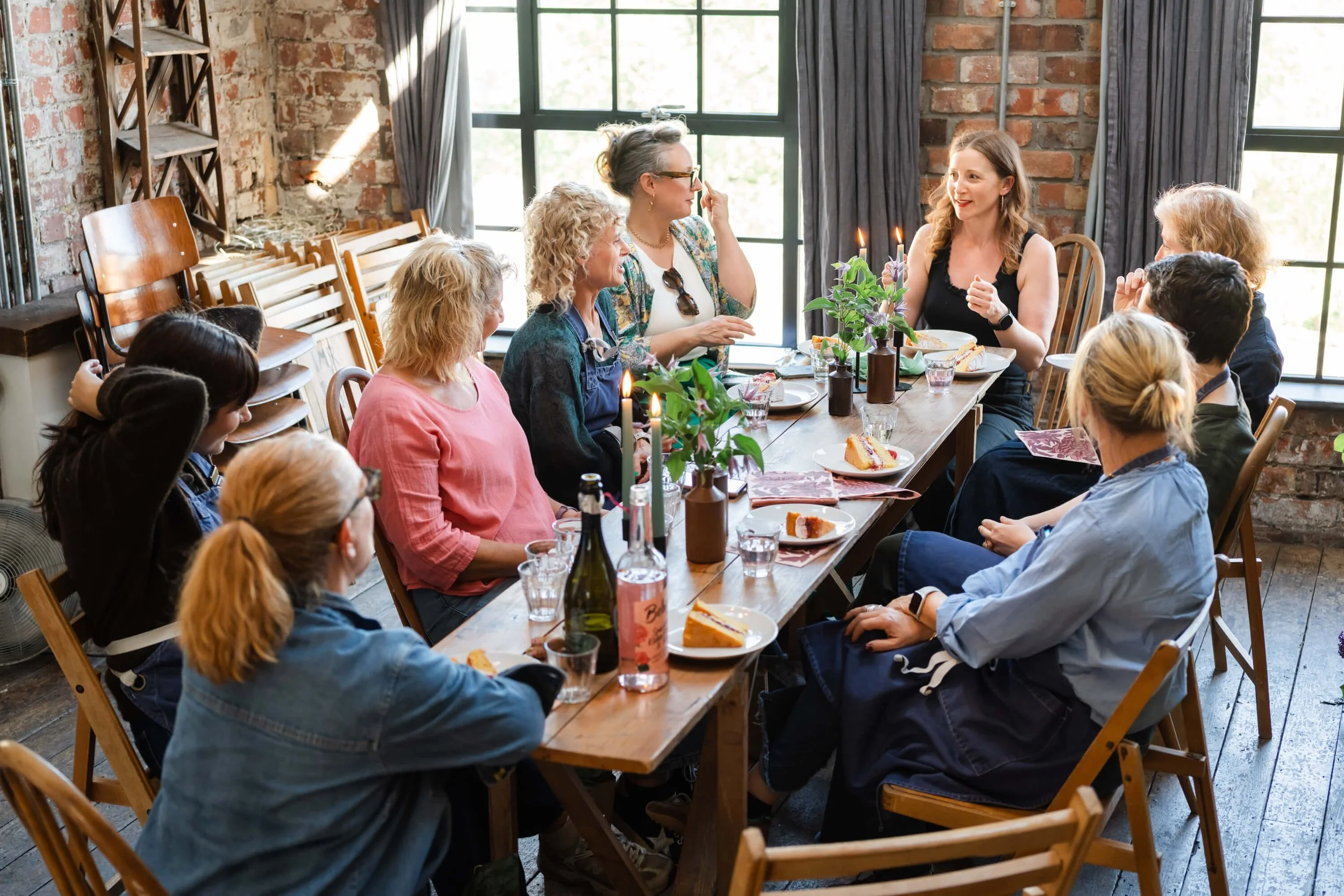florsits-sat-around-a-table.jpg