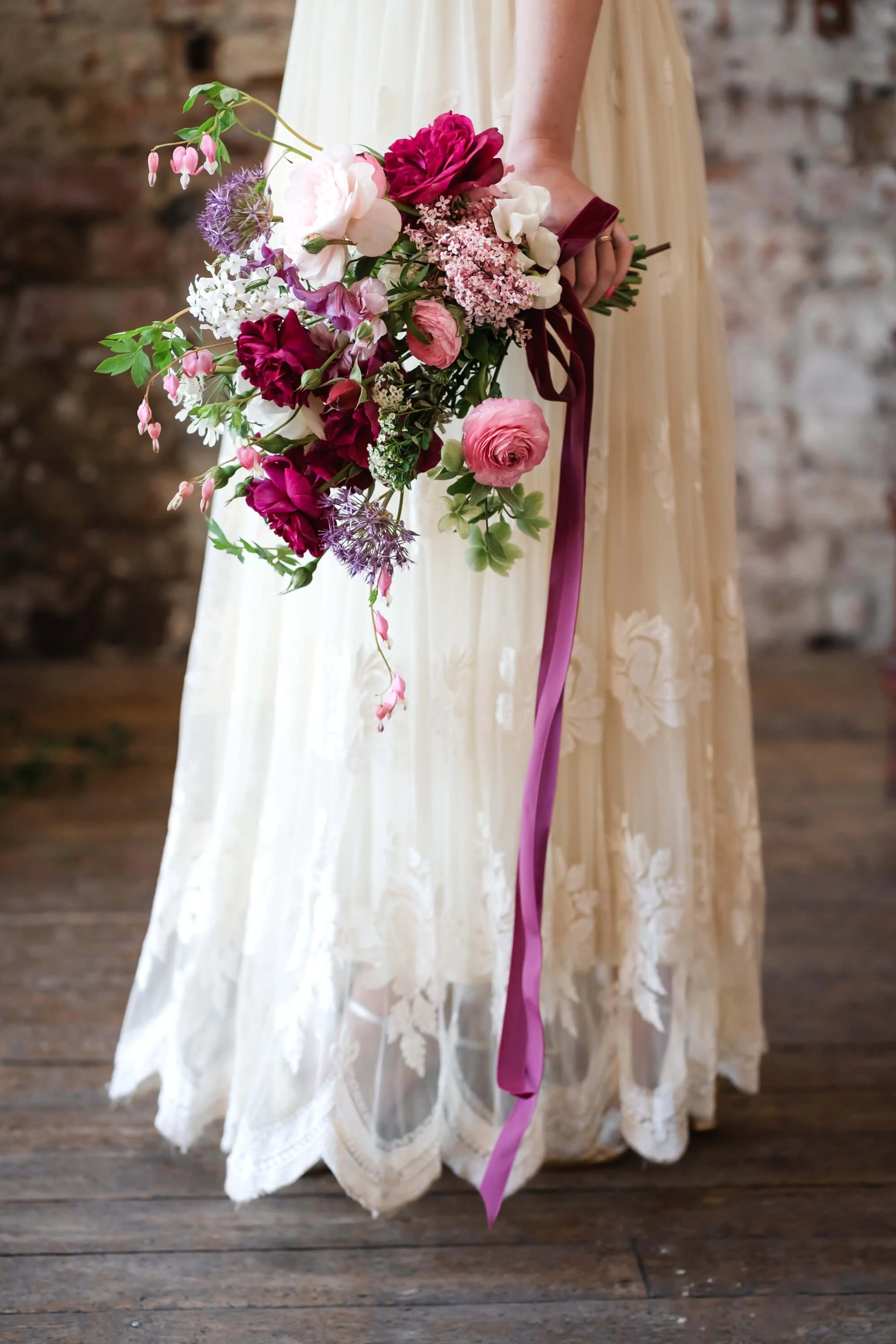bride-holding-flowers.jpg