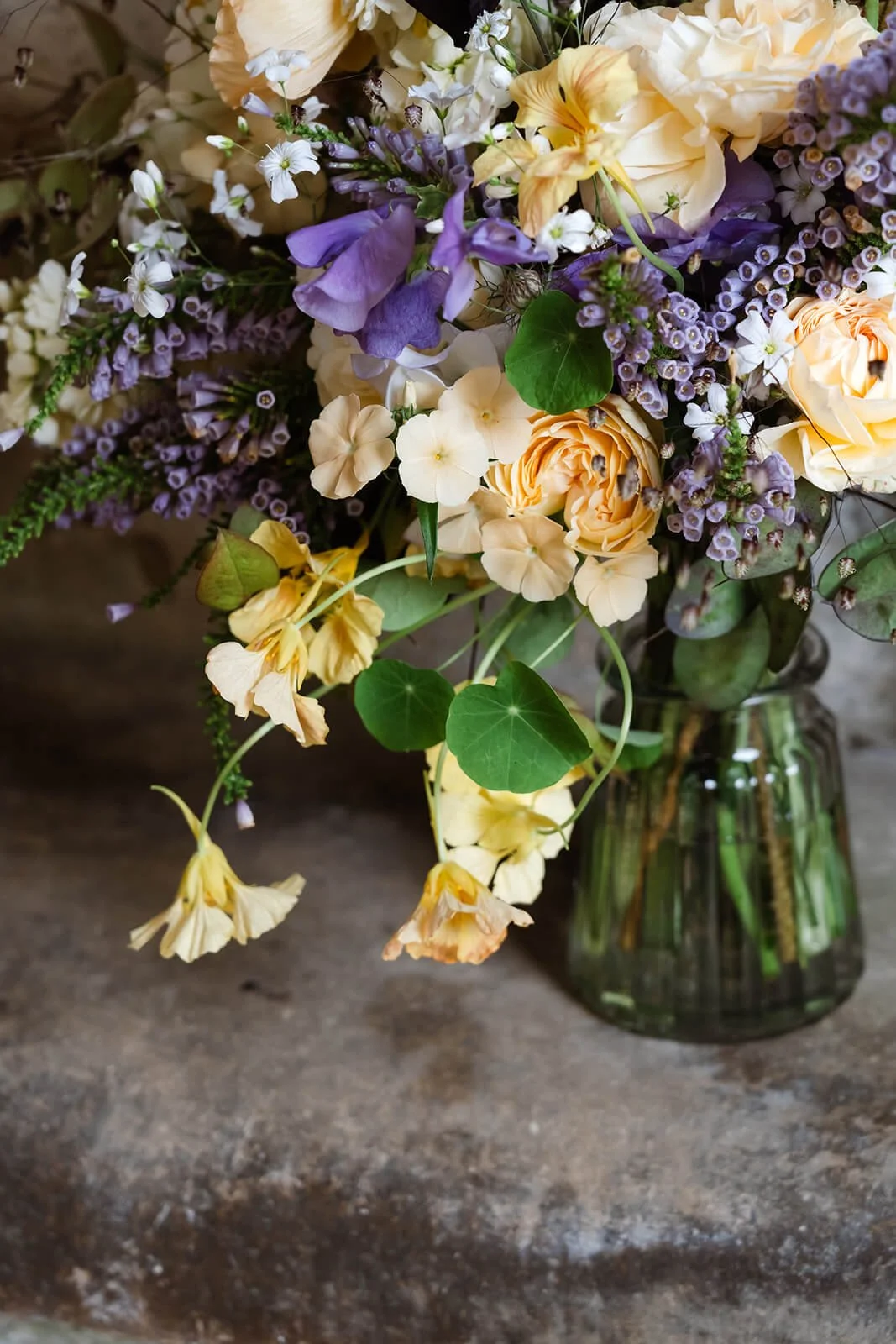 florist-branding-photo-portrait-flowers.jpg