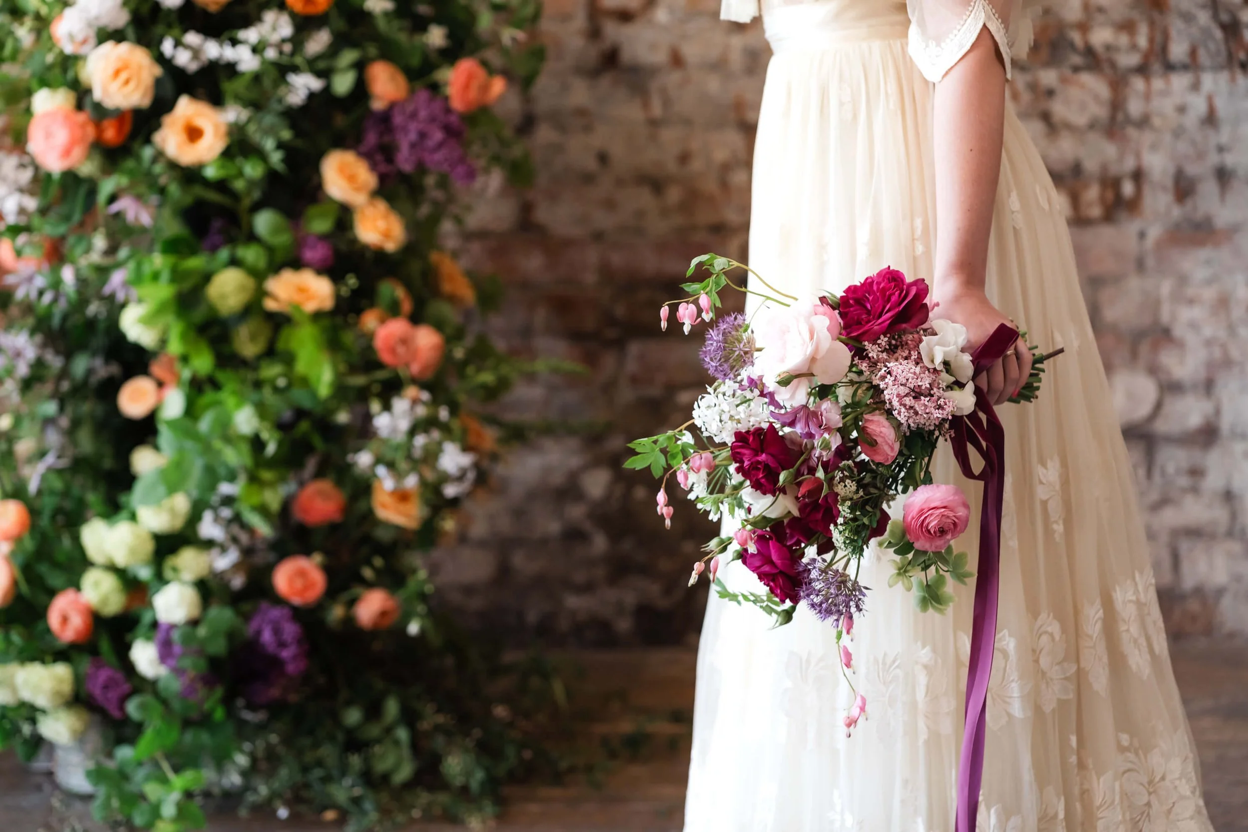 bride holding bouquet