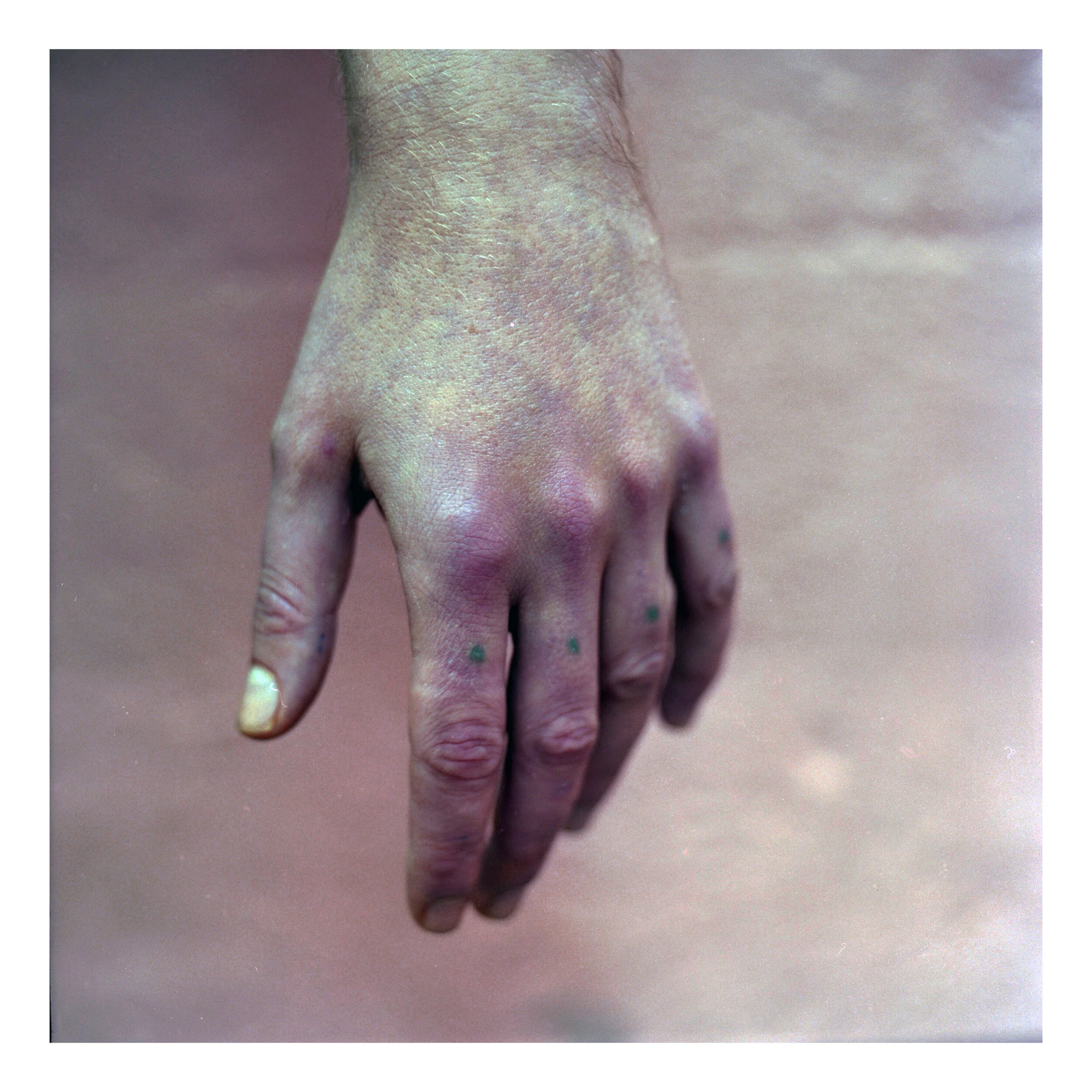 hand2.jpg