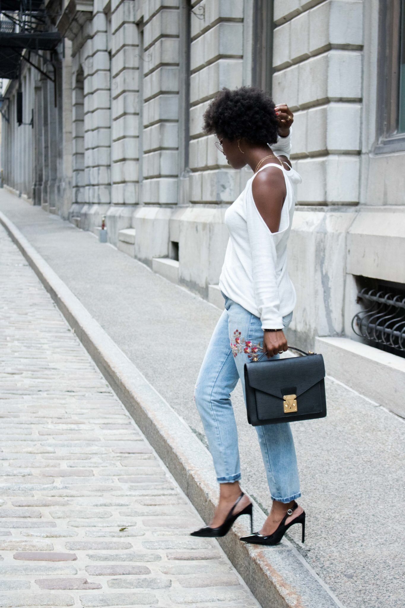 HOW TO AFFORD LUXURY BAGS — Petite and Bold
