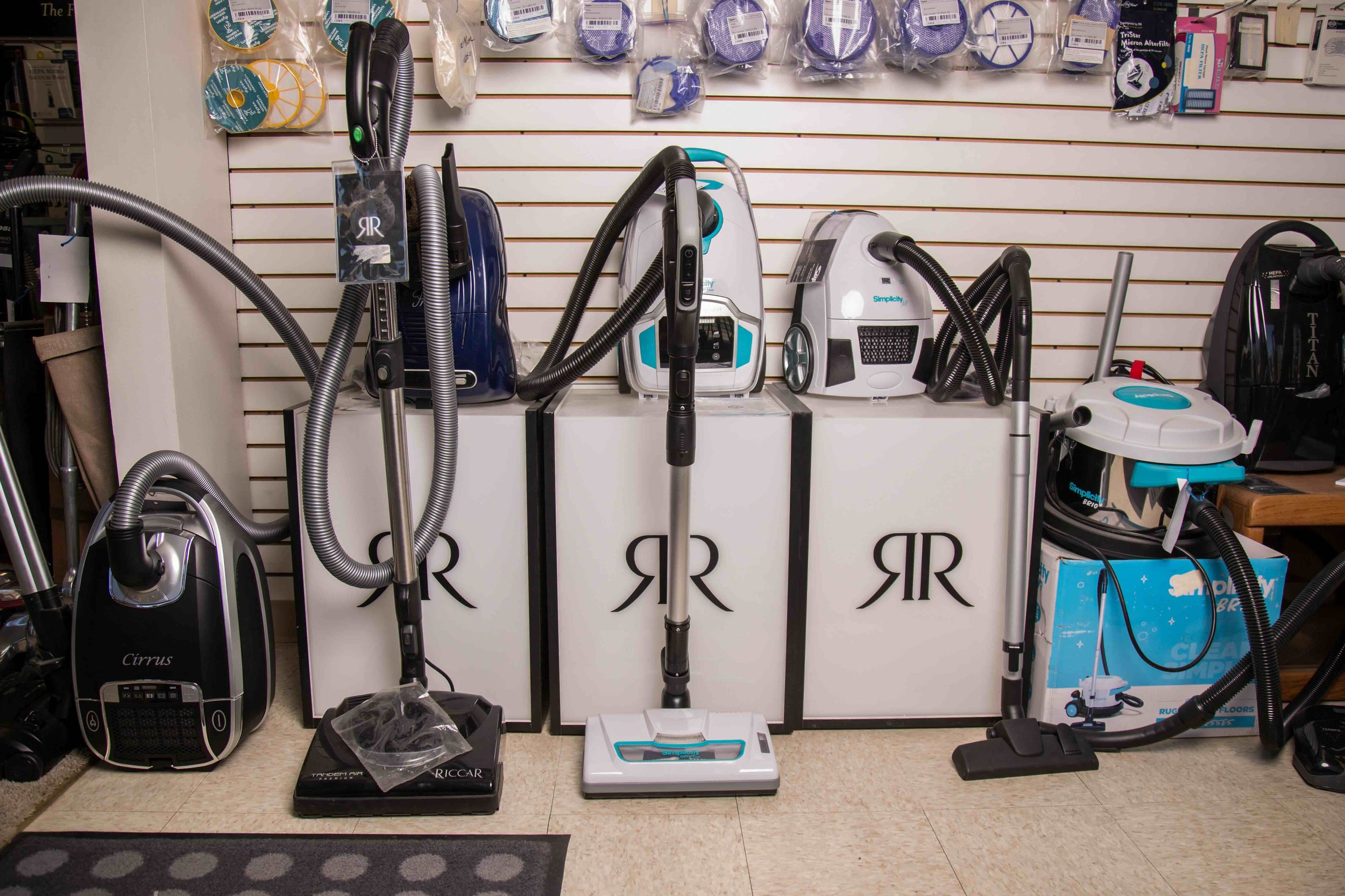 PJs-Vacuum-Cedar-Rapids-Vacuum-Store-10.jpeg