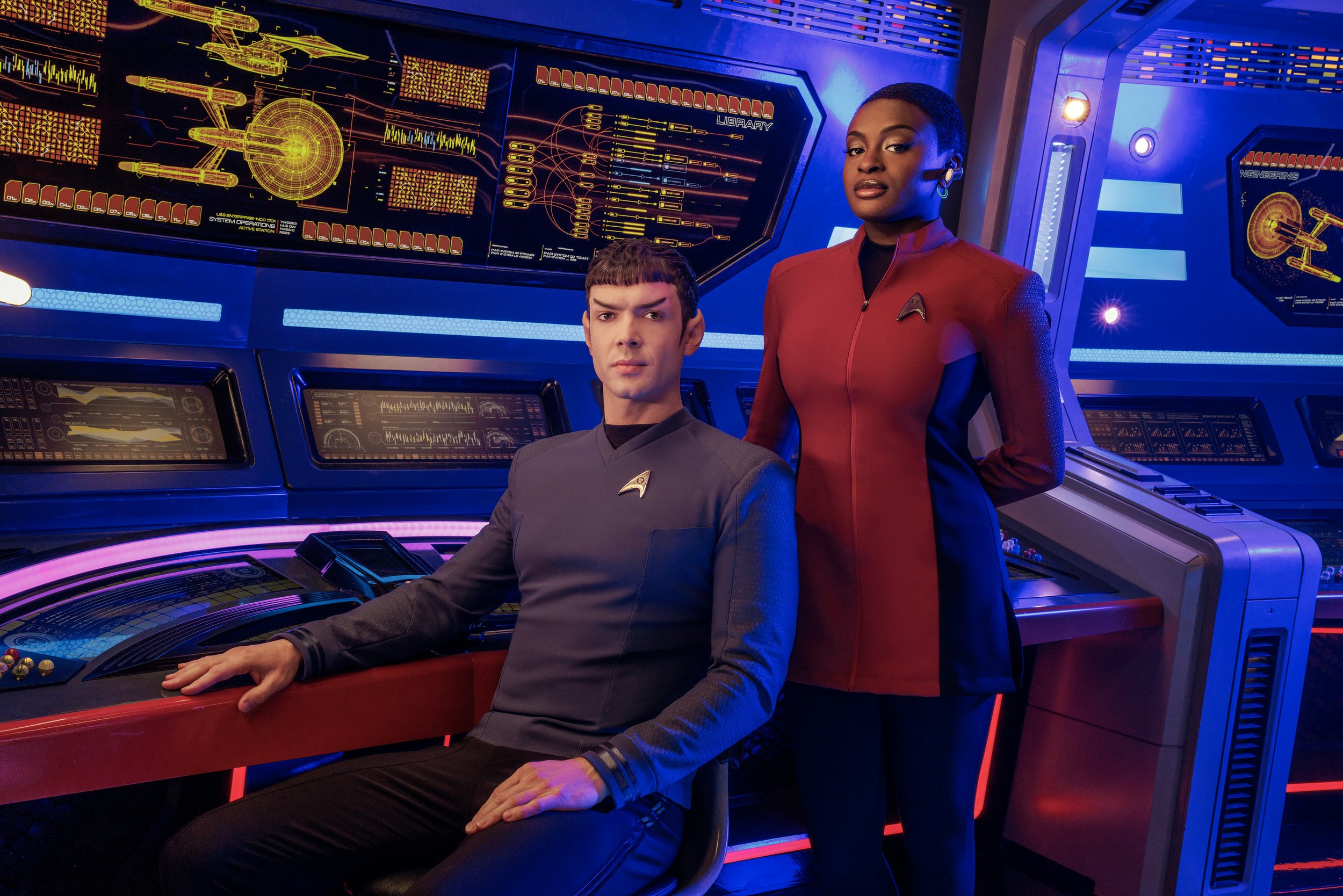 SNW_S2_Enviro_SpockUhura_0025RT2_f.jpg