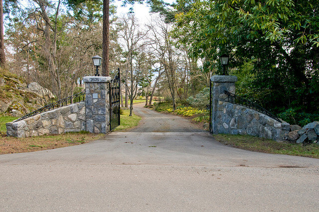 entrance 5.jpg